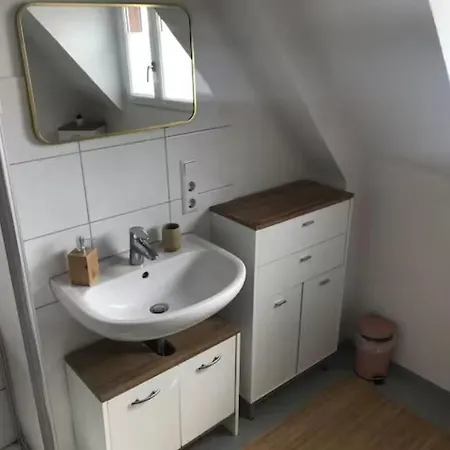 L Grey - Private On 3rd Floor L