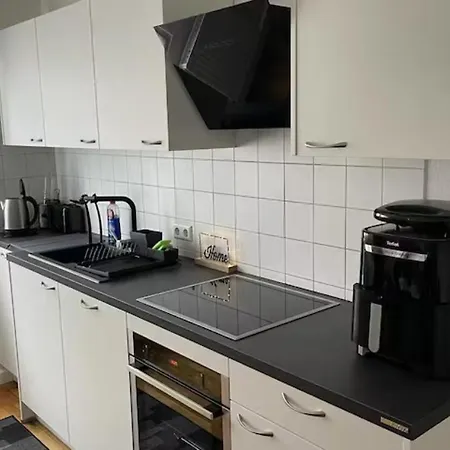 L Grey - Private On 3rd Floor L Равенсбург